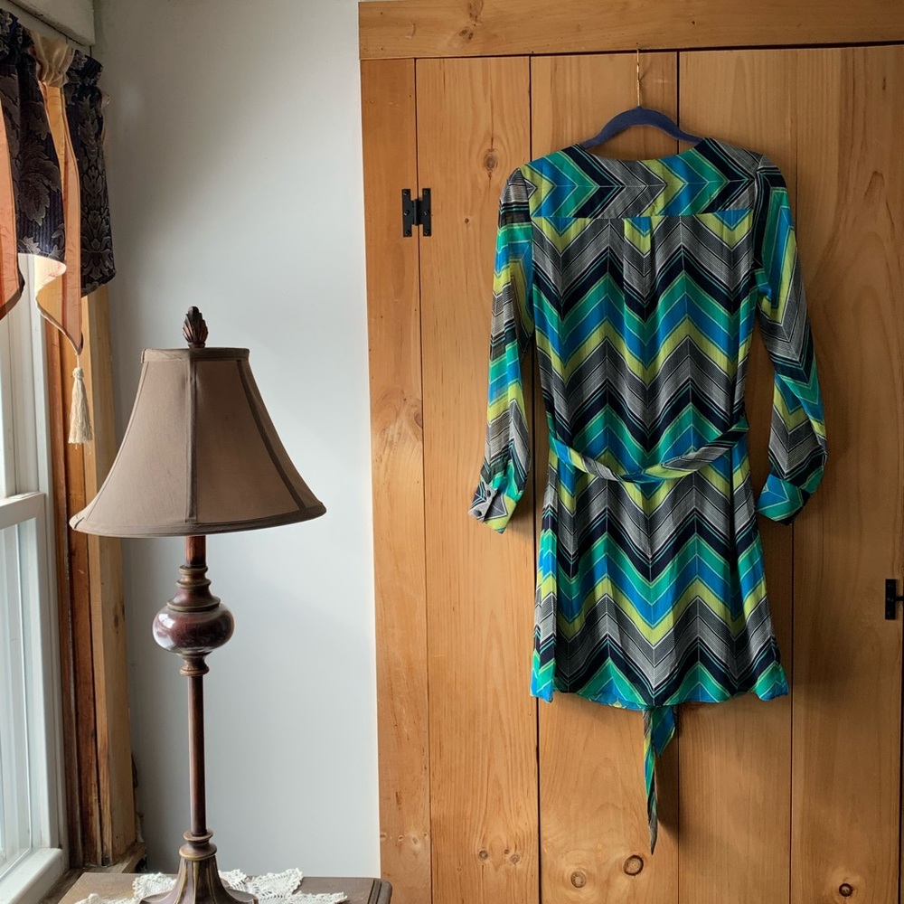 🌈 Banana Republic Dress - Picture 2 of 6